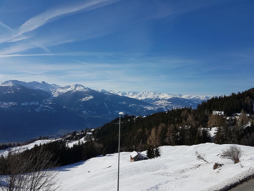 Appartement Clairiere Des Barzettes Avec Vue Magnifique Crans-Montana Exterior foto